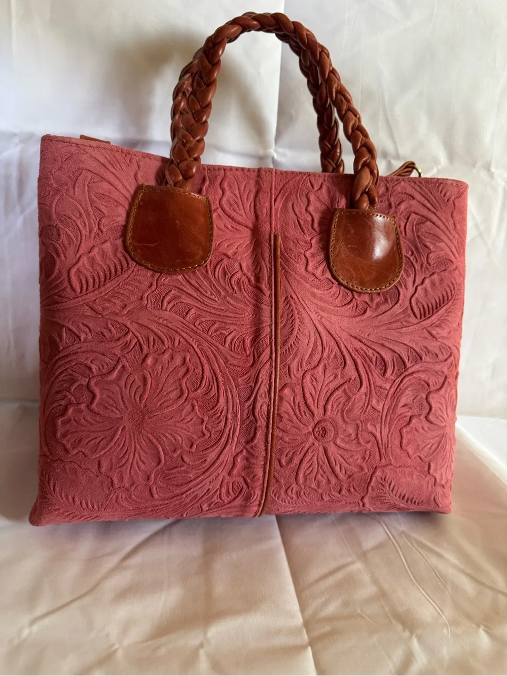 Artisanal Embossed Leather Tote Bag in Mauve Pink